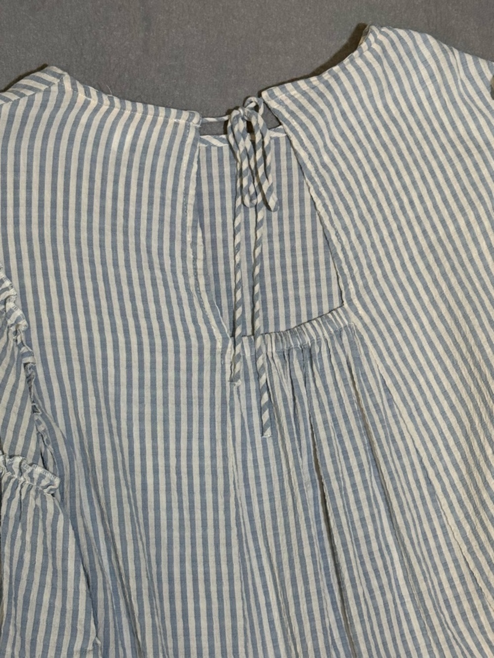Anthropologie Pilcro Blue Striped Sybil Ruffle Sleeve Open Back Blouse Large - Picture 10 of 11